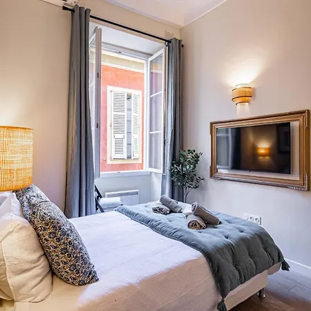 New!chic Oasis Apt, Heart Of Nice, Family Friendly, Walking To The Beach! Appartement Nice